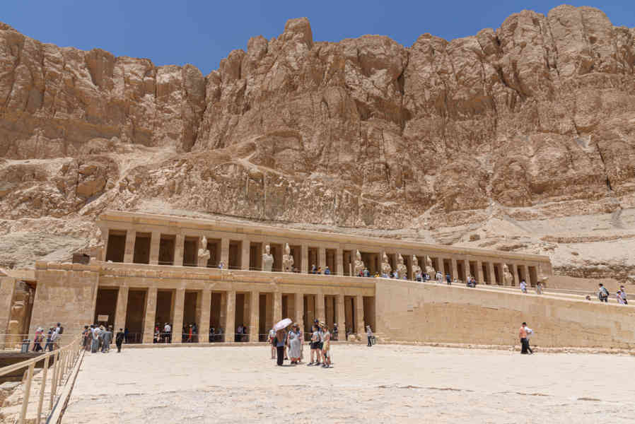 Egipto 280 - Templo de Hatshepsut.jpg